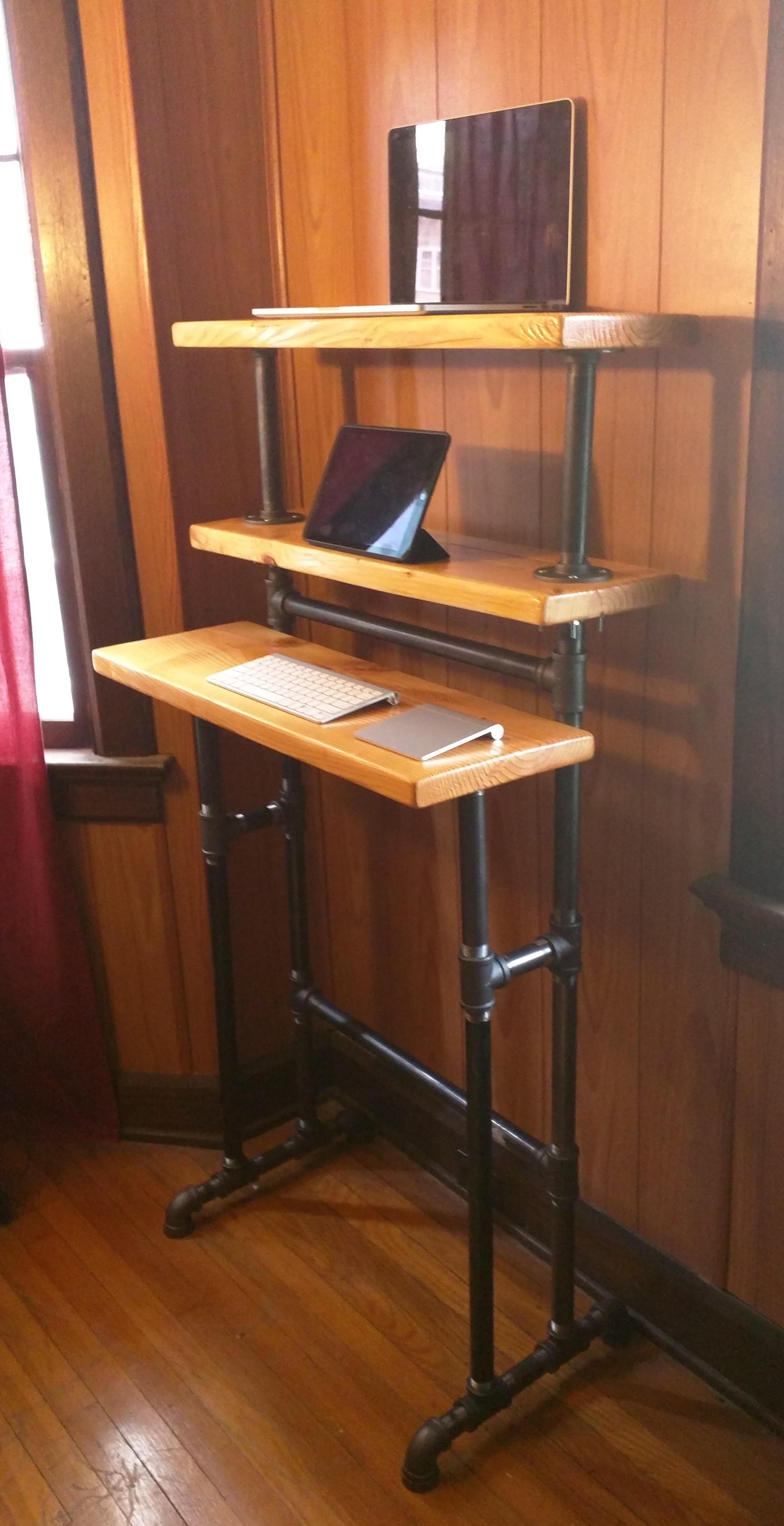 Standing desk angle